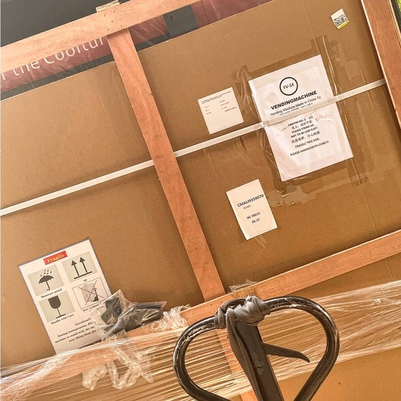 Custom Vending Machine Mini - Picture 7 of 14